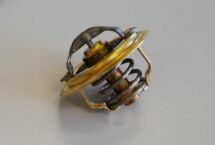 Термостат Audi A1/A3/Skoda Fabia/Octavia/VW Golf/Passa/Seat Ibiza 1.6TDI 09-15 [92°C] (без корпуса)