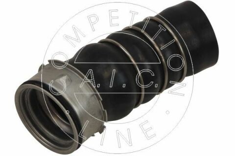 Патрубок интеркулера (нижний/R) BMW 3 (E90/E91) 2.0d 04-12 (M47/N47)