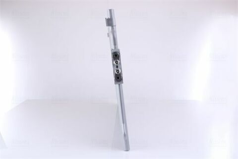 Радіатор кондиціонера (конденсатор) без осушувача Voyager IV 00- CHRYSLER