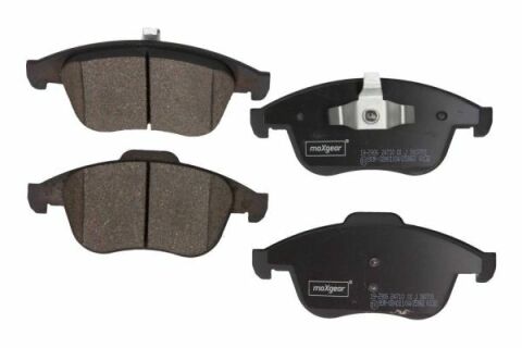 Дискові гальмівні колодки (передні) R16/17 Renault Megane III / Renault Scenic III Дискові гальмівні колодки (передні) R16/17 Renault Megane III / Renault Scenic III