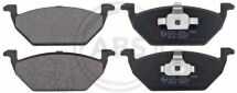 Гальмівні колодки пер. Caddy III/Golf V/Octavia/A3 96-