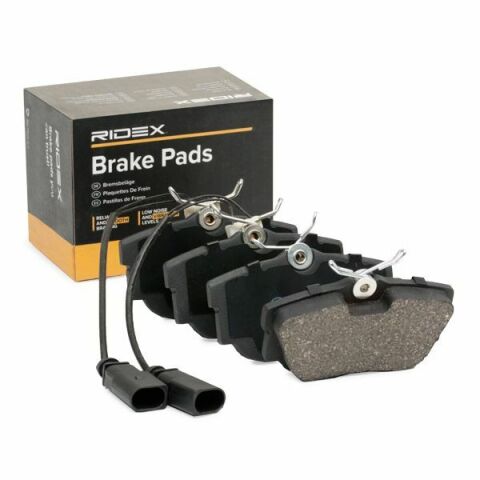 Комплект гальмівних накладок, дискове гальмо Комплект гальмівних накладок, дискове гальмо