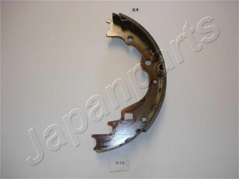 JAPANPARTS MAZDA Щоки гальмівні E2000,E2200 84-99