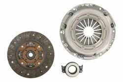 Комплект зчеплення Audi 100/VW Passat 1.6-1.8 80-90 (d=210mm) Комплект зчеплення Audi 100/VW Passat 1.6-1.8 80-90 (d=210mm)
