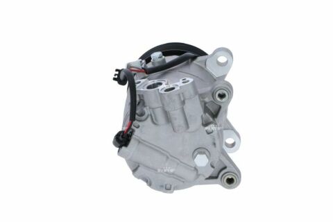 Компресор кондиціонера BMW 5 (F10/G30/F90/F11/G31)/X5 (F15/F85/G05/F95) 1.6-3.0 B47/B57 10-