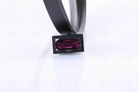 Вентилятор VW POLO(01-)1.2 i(+)[OE 6Q0959455AE]