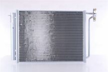 Радіатор кондиціонера (конденсатор) з осушувачем X5 E53 00- BMW