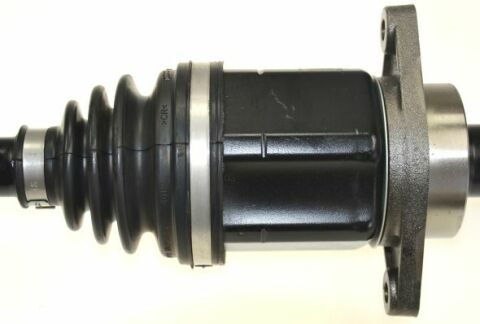 Привідний вал