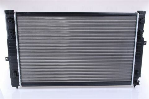 Радиатор AI A 4 S 4(94-)1.8 i(+)[OE 8D0.121.251 K]