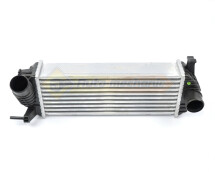 Радіатор інтеркулера Citroen Berlingo/ Partner 1.6 HDI 06- Радіатор інтеркулера Citroen Berlingo/ Partner 1.6 HDI 06-