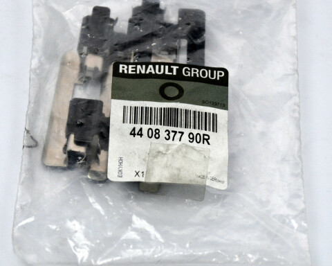 Монтажний комплект тримач передніх гальмівних колодок R15/16 Renault Kangoo II 08-> Монтажний комплект тримач передніх гальмівних колодок R15/16 Renault Kangoo II 08->