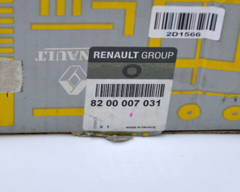 Ліхтар покажчика повороту Renault Trafic II + Nisan Primastar 01->06 (L, лівий, жовтий, під фару) Ліхтар покажчика повороту Renault Trafic II + Nisan Primastar 01->06 (L, лівий, жовтий, під фару)