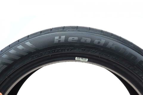 Шина HeadKing HF330 205/50 ZR17 XL 93W (літня) Rim Protector