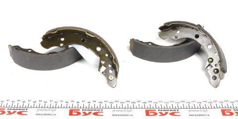 Колодки гальмівні (задні) VW Golf IV 1.4 16V 97-05 (барабанні) (200x40)