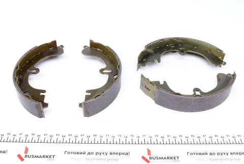 Колодки гальмівні (задні) Toyota Corolla/Camry 81-02 (барабанні) (200x36)