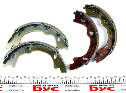 Колодки ручника Hyundai i30/Elantra 07-/Kia Cee'd 06- (167x27) Колодки ручника Hyundai i30/Elantra 07-/Kia Cee'd 06- (167x27)