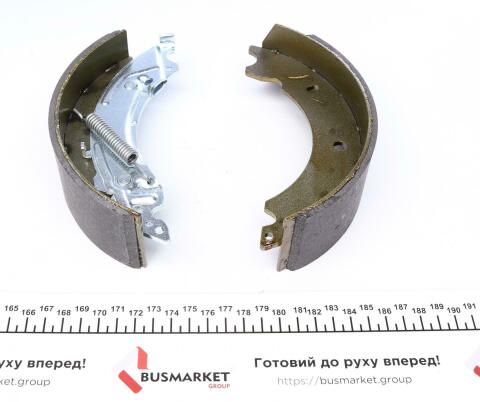 Колодки гальмівні (прицеп) KNOTT (барабанні) (200x50) Колодки гальмівні (прицеп) KNOTT (барабанні) (200x50)