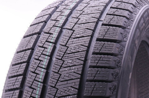 Шина AW33 225/50 R17 XL 98H (зимова)