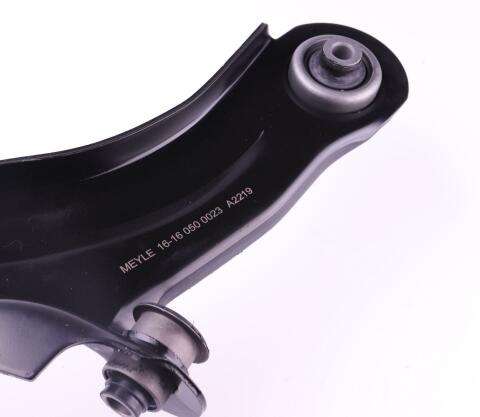 Рычаг подвески (передний) (R) Renault Megane/Scenic II 02- Рычаг подвески (передний) (R) Renault Megane/Scenic II 02-