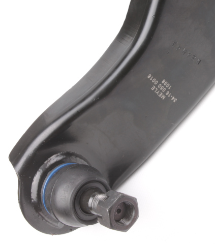 Важіль підвіски (передній) (R) Suzuki Grand Vitara 05-15