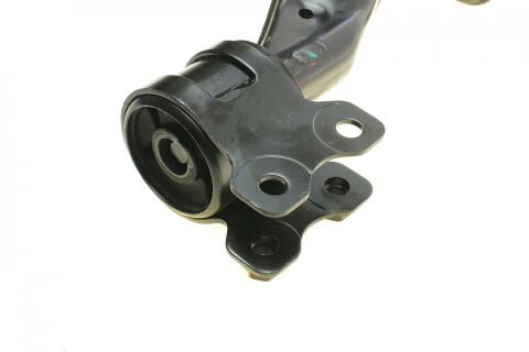 Рычаг подвески (передний/снизу) (R) Ford C-Max 07-10/Focus/Volvo C30/C70/S40/V50 04-12 (с шаровой)