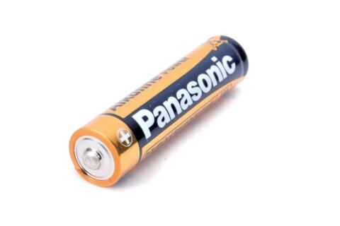 Батарейка Panasonic AAA LR03
