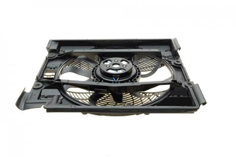 Вентилятор охолодження двигуна BMW 5 (E39) 2.0-4.9 95-04 M51/M52/M54/M62/S62 (з дифузором)