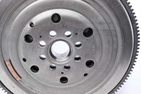 Демпфер сцепления Opel Corsa 1.7 CDTI 06-/Astra H 1.7CDTI 07-