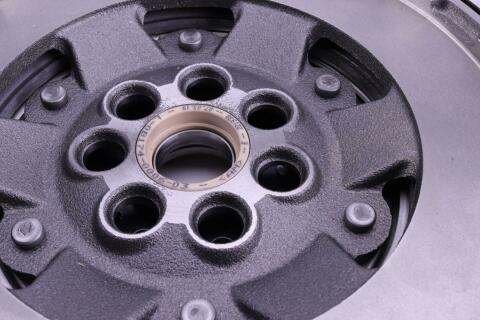 Демпфер зчеплення Renault Megane II/Scenic II/III 1.9 dCi 03-, 81/85/88/96kw Демпфер зчеплення Renault Megane II/Scenic II/III 1.9 dCi 03-, 81/85/88/96kw