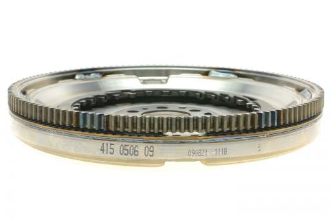 Демпфер зчеплення VW Golf V/VI/Passat/Touran 1.4 TSI 06-17, DSG7-0AM/0CW (DQ200) Демпфер зчеплення VW Golf V/VI/Passat/Touran 1.4 TSI 06-17, DSG7-0AM/0CW (DQ200)