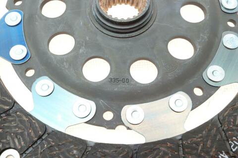 Комплект сцепления Ford Focus 2.0 04-/Volvo S40/S80 1.8/2.0 04- (d=240mm)