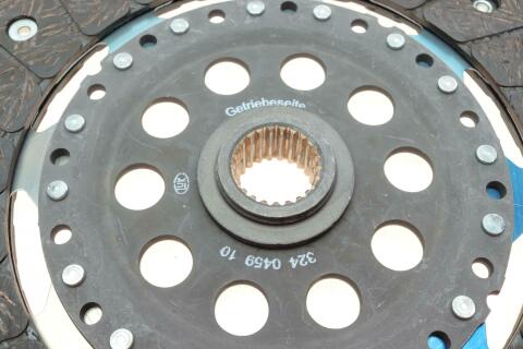 Комплект сцепления Ford Focus 2.0 04-/Volvo S40/S80 1.8/2.0 04- (d=240mm)