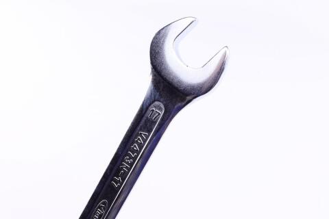 Ключ рожково-накидный 17 мм L-210 мм