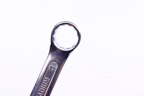 Ключ рожково-накидный 17 мм L-210 мм