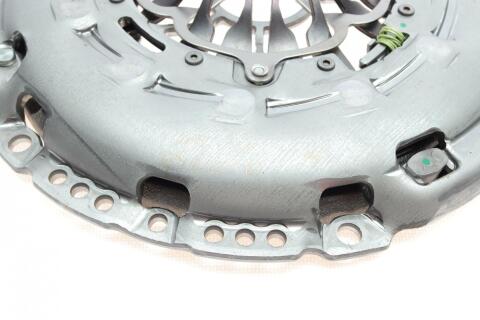 Комплект сцепления Renault Megane/Scenic II 2.0 dCi 05-09 (d=250mm) (+выжимной)