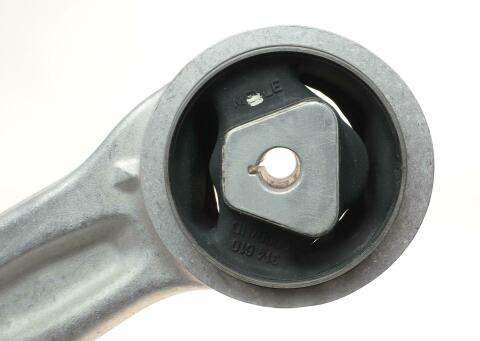 Рычаг подвески (передний) (R) BMW 5 (E60/E61) 2.5/3.0/3.0D 04-10