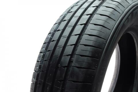 Шина HD918 205/65 R15 94V (літня)