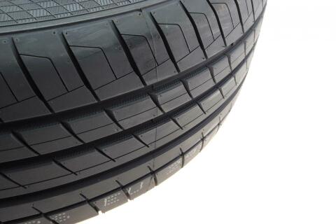 Шина PracticalMax H/P RS26 225/55 ZR18 XL 102W (літня) Rim Protector