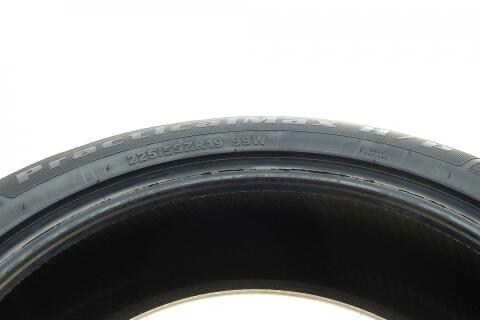 Шина PracticalMax H/P RS26 225/55 ZR19 99W (летняя) Rim Protector