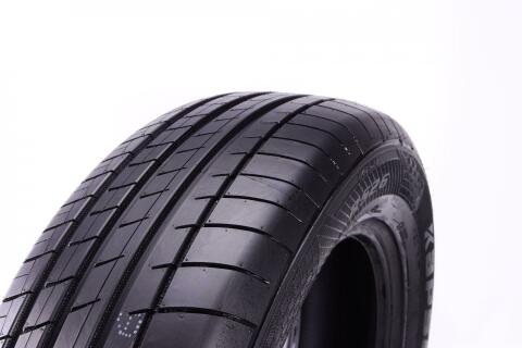 Шина PracticalMax H/P RS26 235/65 R17 XL 108V (летняя) Rim Protector