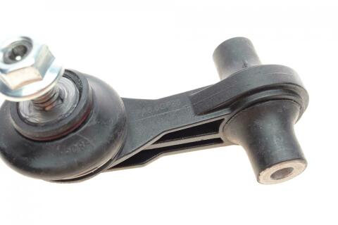 Тяга стабілізатора (заднього) VW Golf VII/Skoda Superb III 1.2-2.0 12- Тяга стабілізатора (заднього) VW Golf VII/Skoda Superb III 1.2-2.0 12-