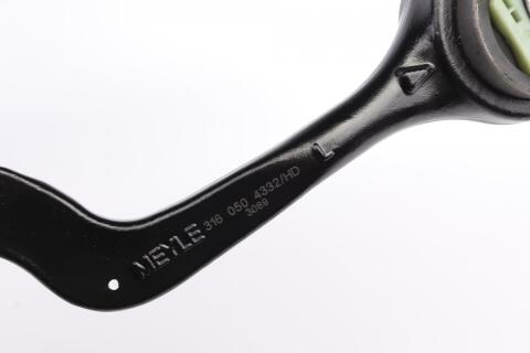 Важіль підвіски (передній/ззаду) (L) BMW 5 (E34) 87-97