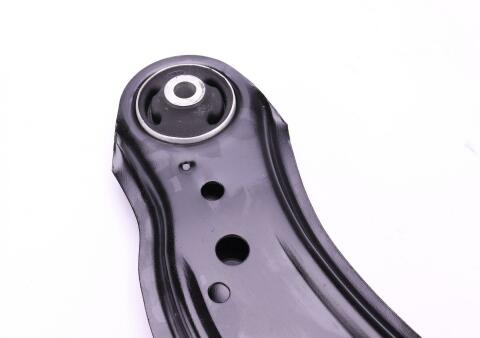 Важіль підвіски (передній/знизу) (R) Audi A3/Skoda Octavia/VW Bora/Golf (з кульовою) 96-10