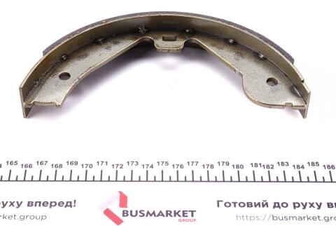 Колодки ручника VW Touareg/Land Rover Range Rover 02- (210x30)