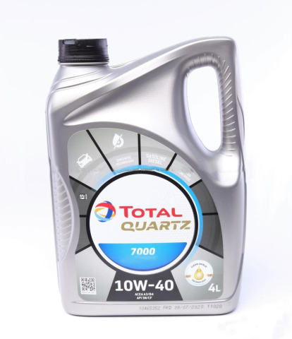 Моторна олива Total Quartz 7000 10W-40, 4 літри