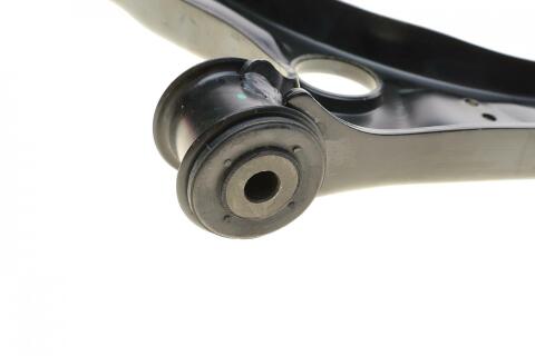 Важіль підвіски (передній/знизу) (R) VW Jetta 10- Важіль підвіски (передній/знизу) (R) VW Jetta 10-