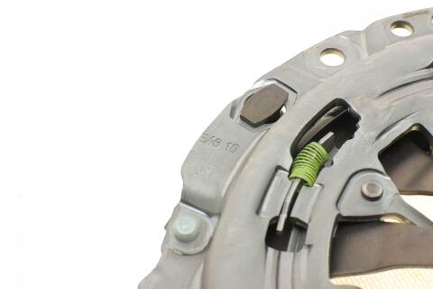 Комплект зчеплення Opel Corsa 1.2 09-14 (d=210mm) Комплект зчеплення Opel Corsa 1.2 09-14 (d=210mm)