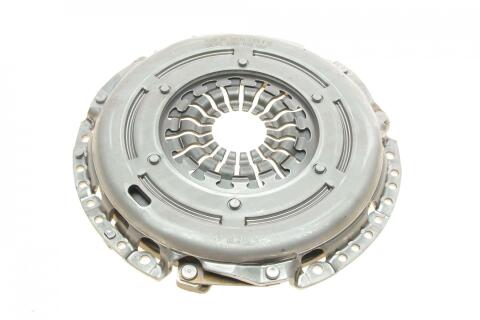Комплект зчеплення VW Golf VII 1.6 TDI 13-17/Tiguan 1.6TDI/2.0TDI 16-20 Комплект зчеплення VW Golf VII 1.6 TDI 13-17/Tiguan 1.6TDI/2.0TDI 16-20