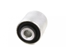 Сайлентблок важеля (переднього/ззовні) Audi A4-A8/VW Passat 1.6-4.2 94-