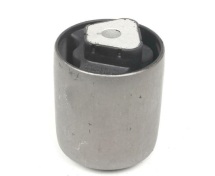 Сайлентблок рычага (переднего/снизу) BMW X5 (E70/F15/F85)/X6 (E71/E72/F16/F86) 06-19